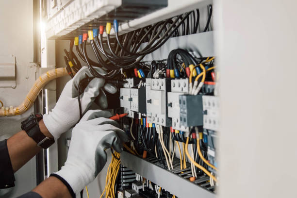 Best Affordable Electrician  in Christopher, IL